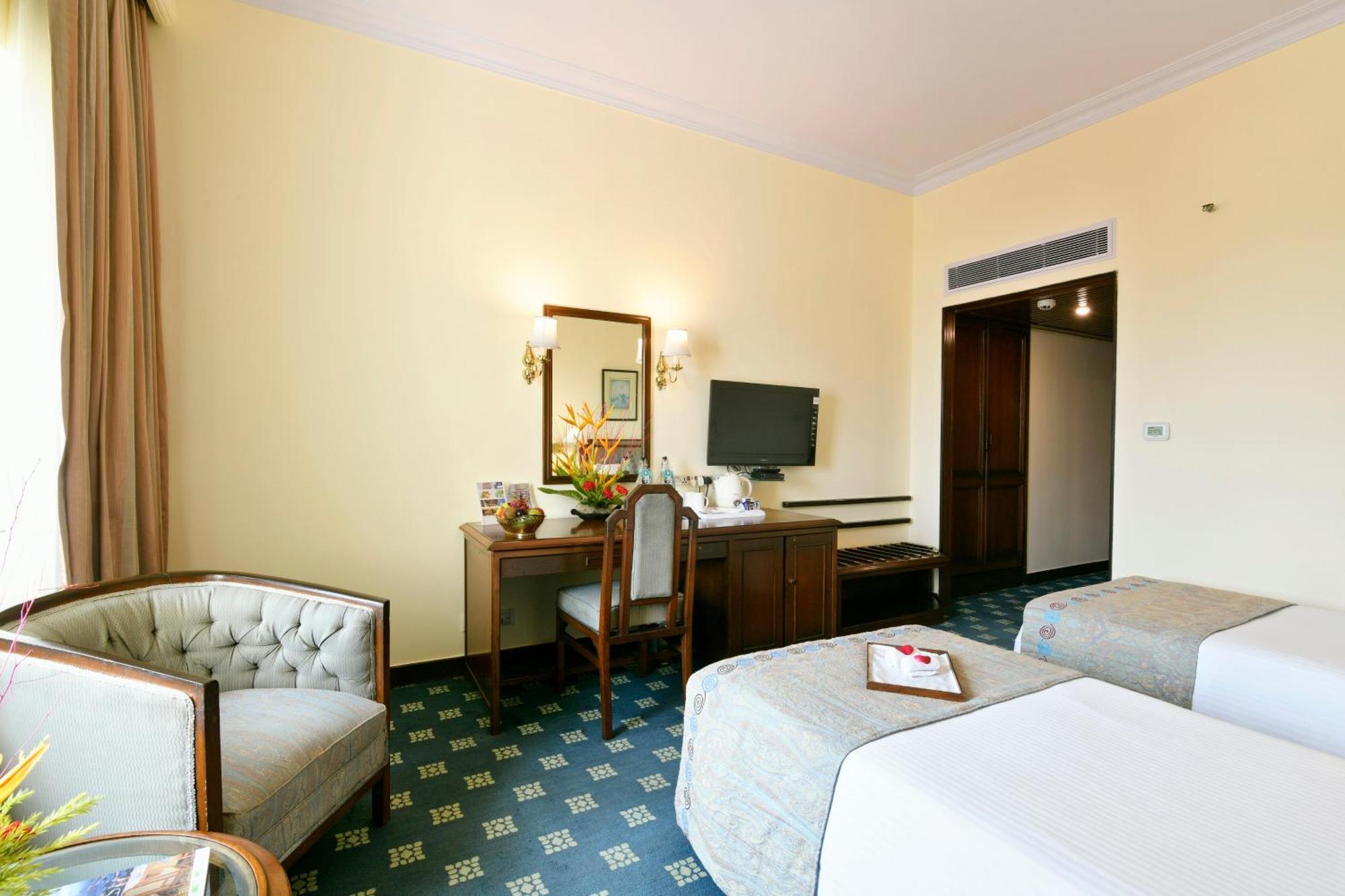 Peerless Hotel Calcutta  Esterno foto
